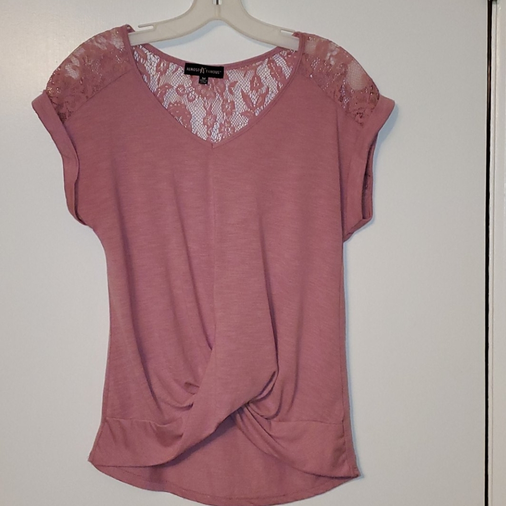 Twist Front with lace detail top